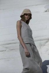 Lniana prosta bluzka pure – naturalny len