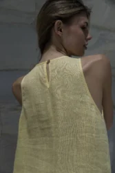 Lniana sukienka midi rozkloszowana flow – pastelowy zolty