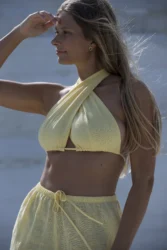 Lniane szorty z wysokim stanem base – pastelowy zolty