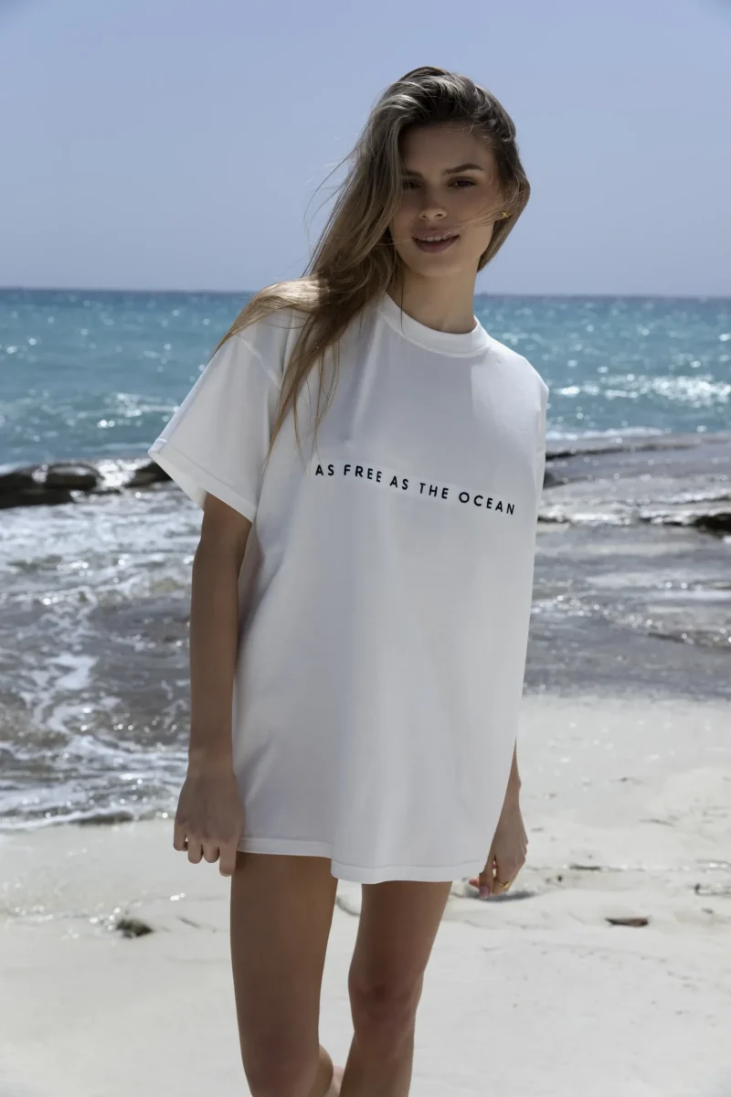 T-Shirt z haftem