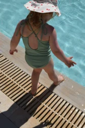 The One dla dziewczynki Aqua