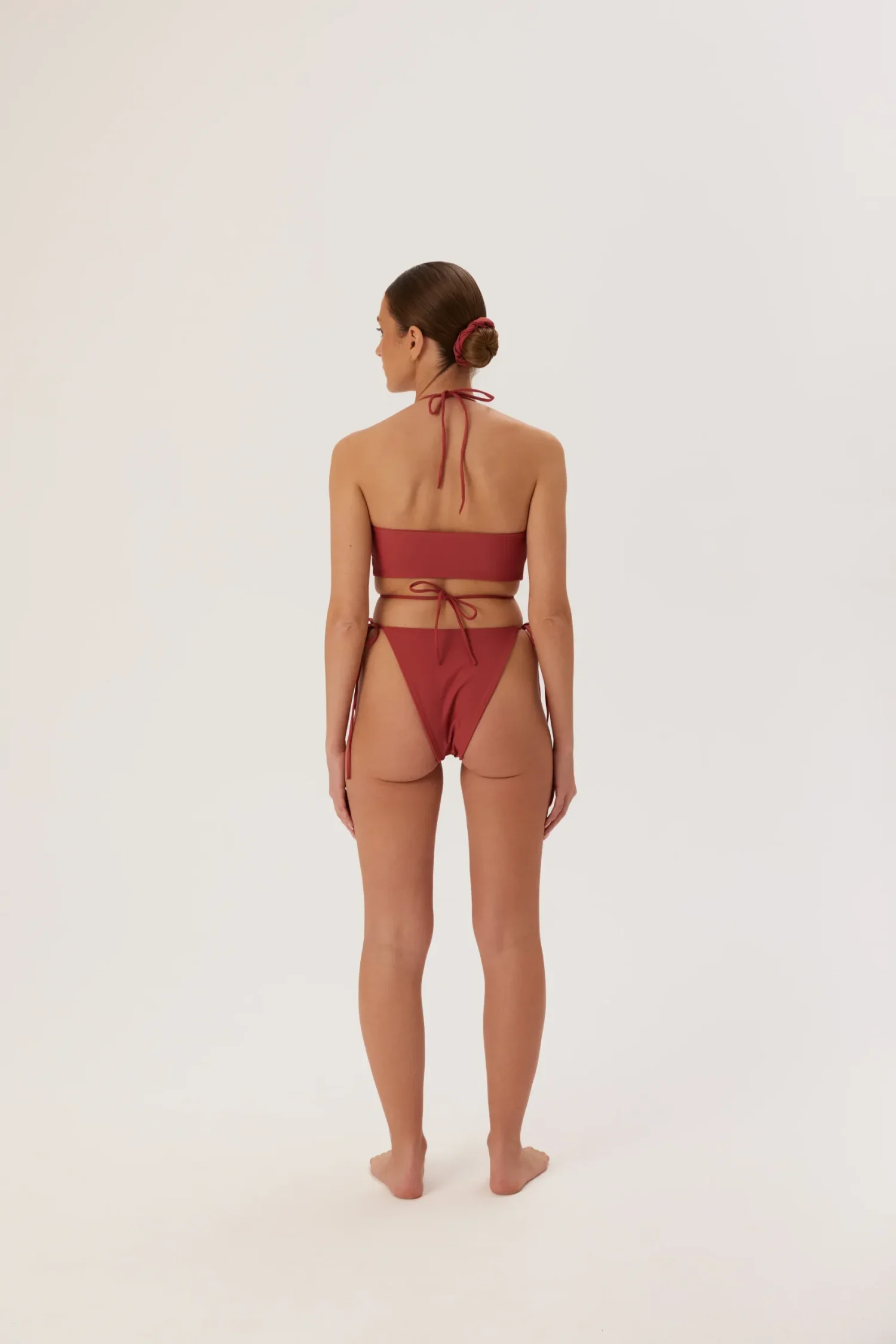 Cross Body - gora stroju kapielowego Guava