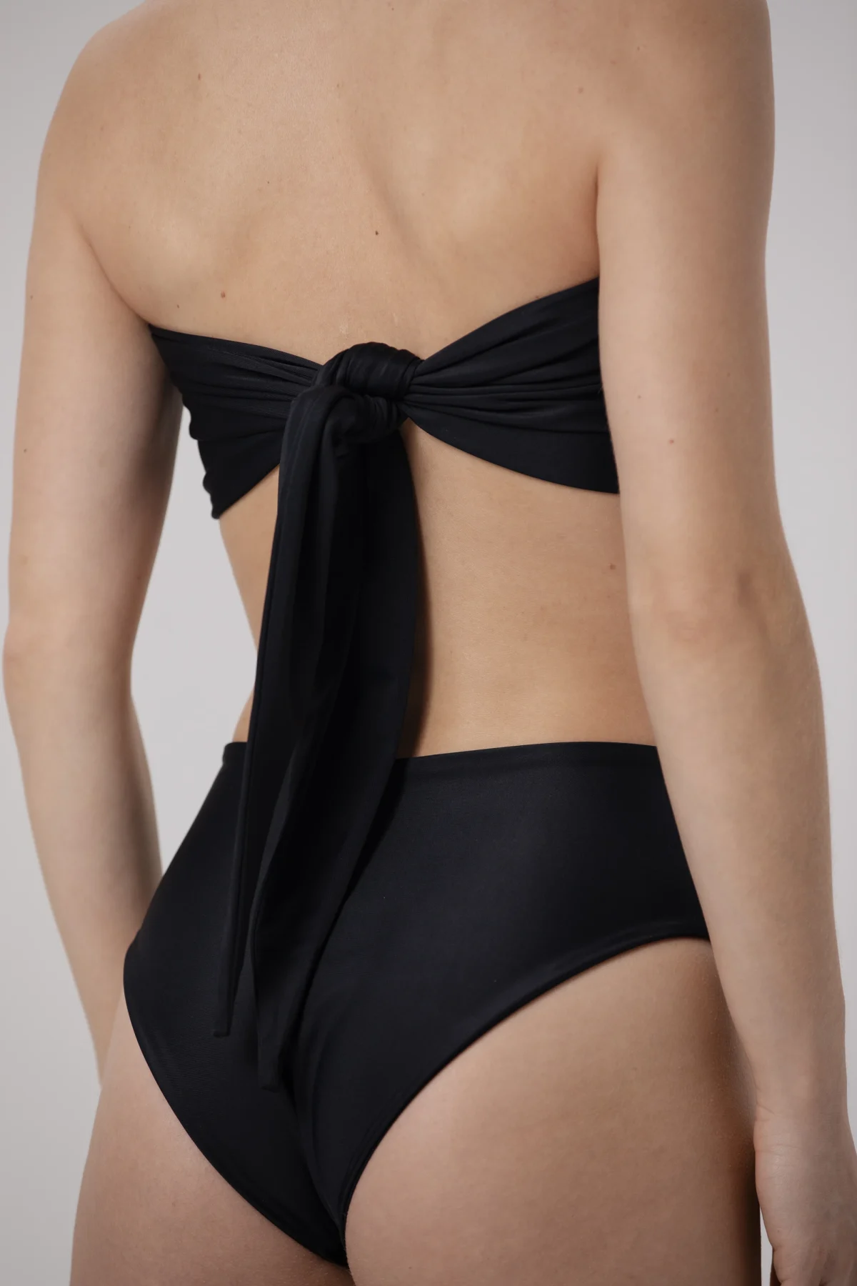 Simple - dol stroju kapielowego Black