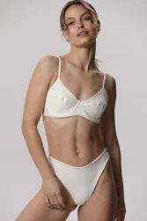 Shape - gora stroju kapielowego Coconut