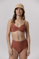 Shape - gora stroju kapielowego Sunset