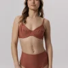 Shape - gora stroju kapielowego Sunset