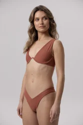 V Cut - dol stroju kapielowego Sunset