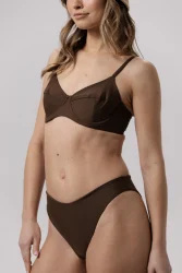 Shape - gora stroju kapielowego Wood