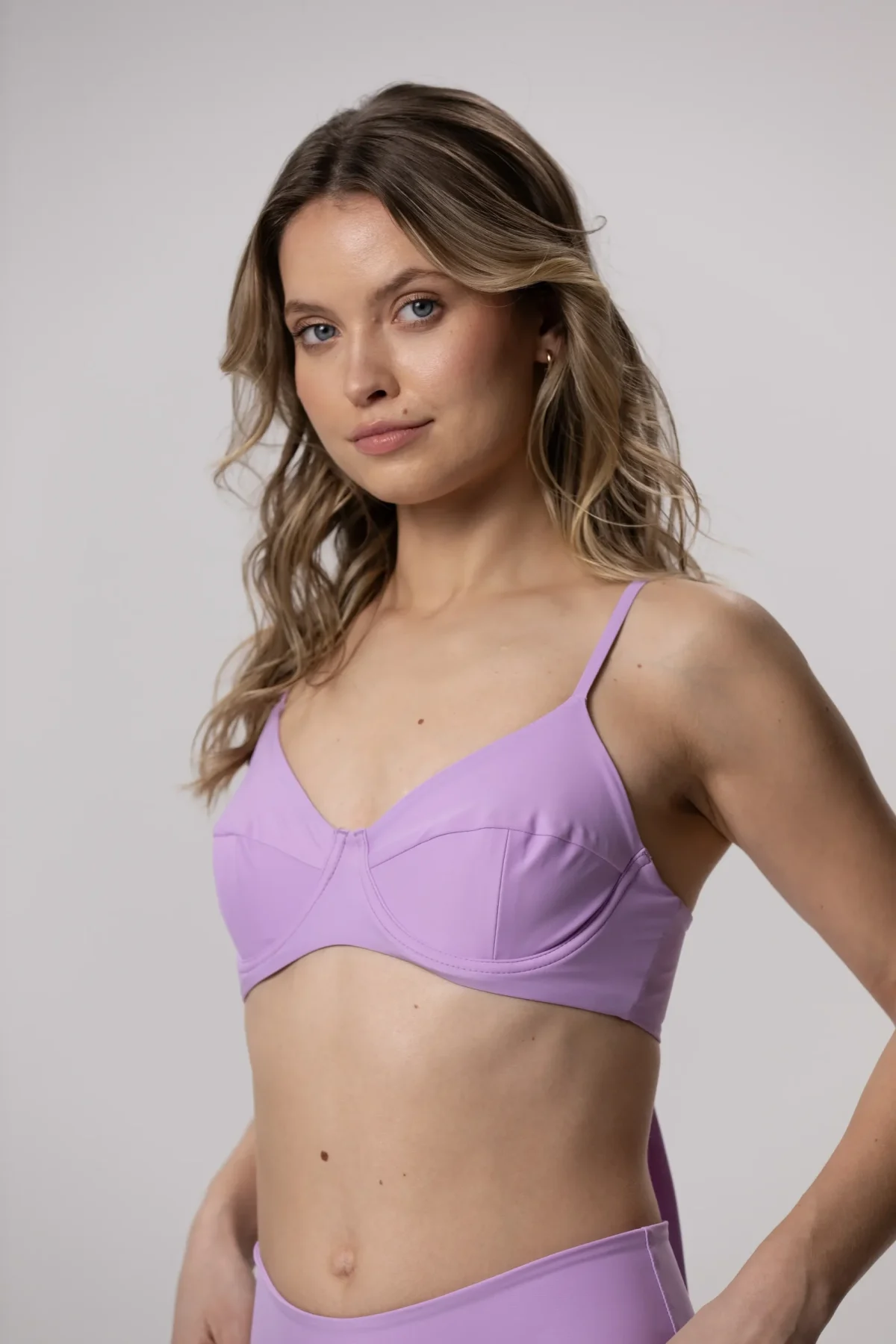 Shape - gora stroju kapielowego Lavender