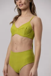 Shape - gora stroju kapielowego Lime