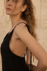 Lniana sukienka Mini Bloom - Black