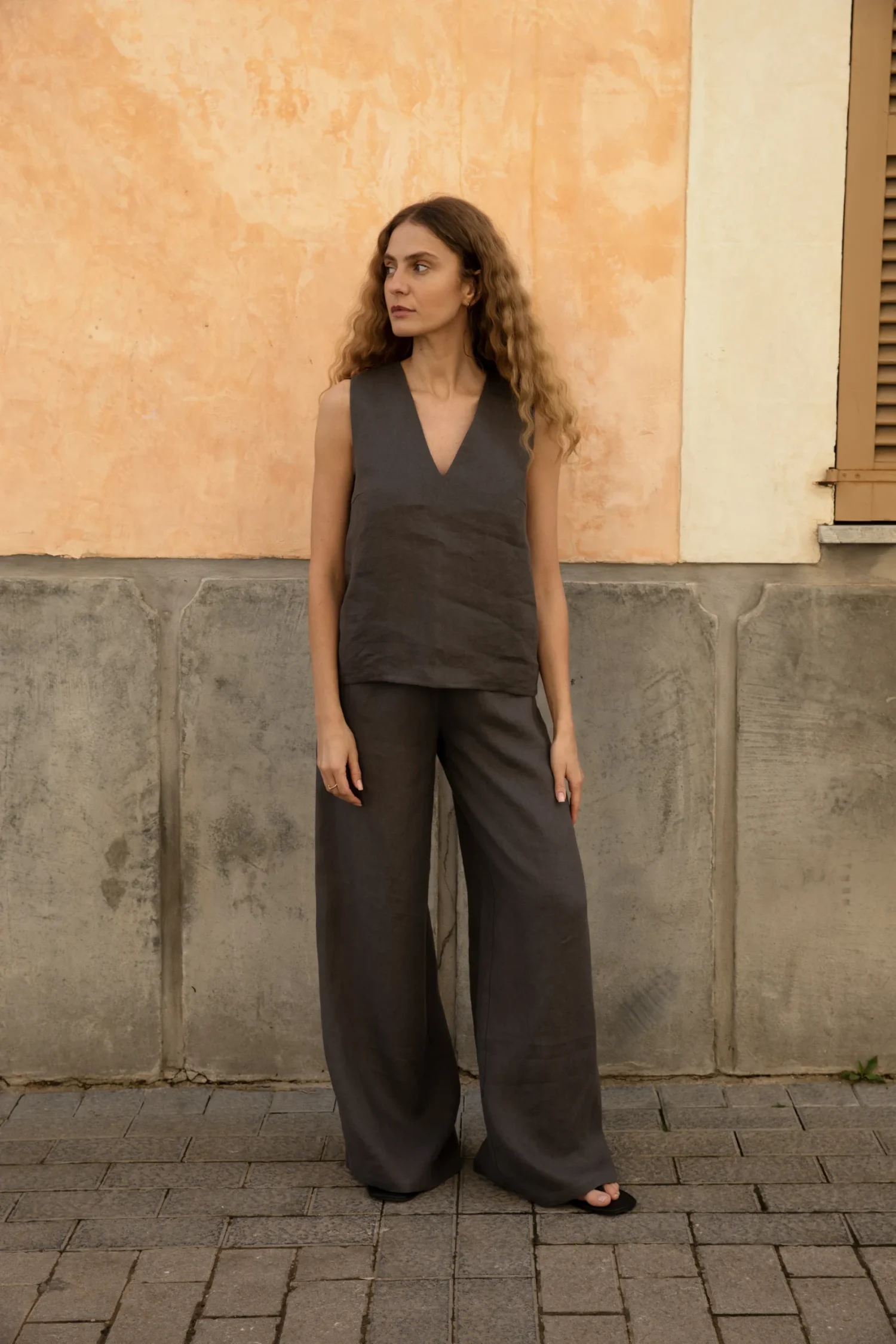 Lniane spodnie Essence - Dark Grey