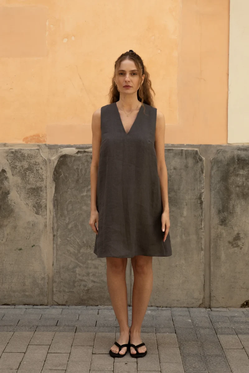 Lniana sukienka Mini V Harmony - Dark Grey