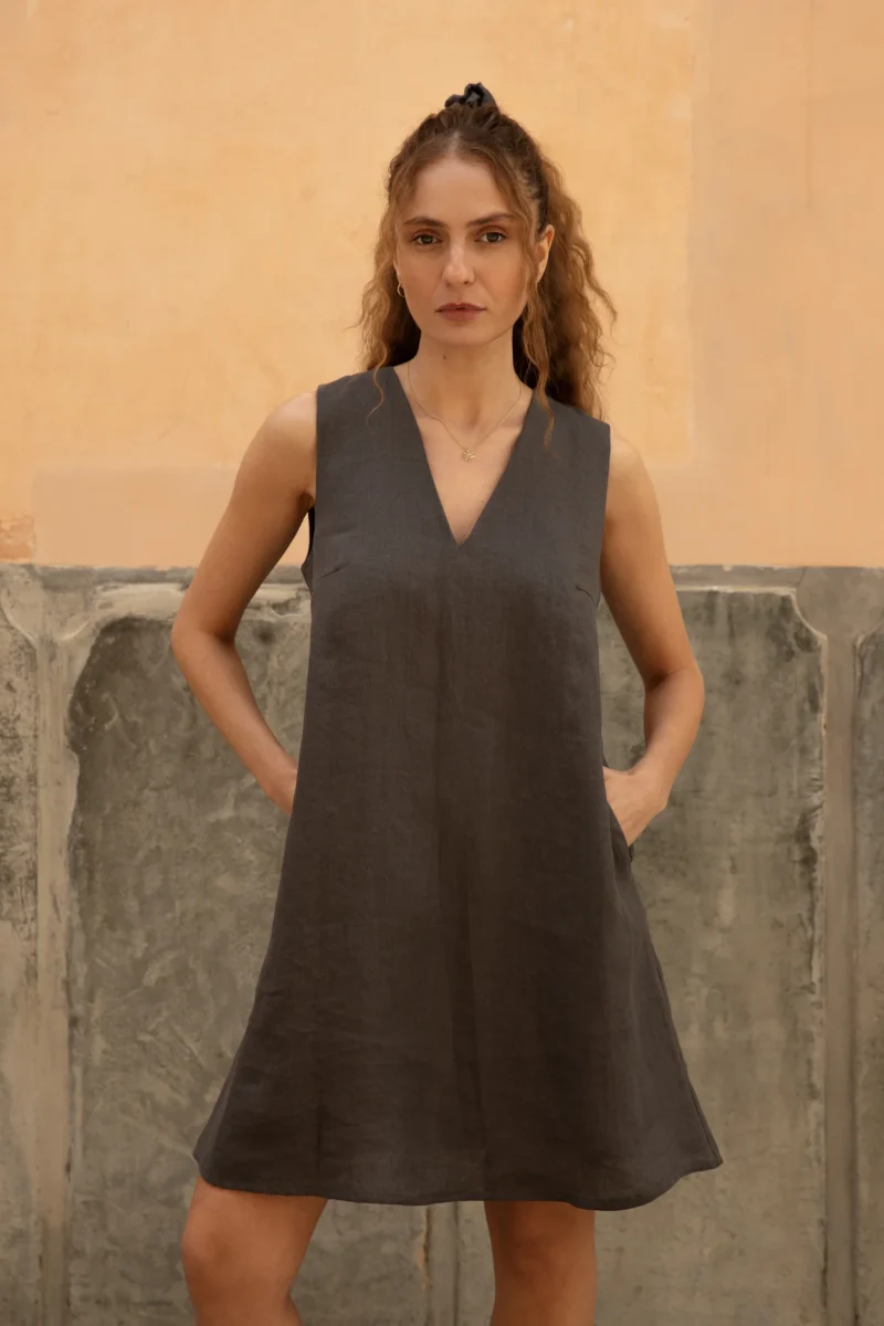 Lniana sukienka Mini V Harmony - Dark Grey
