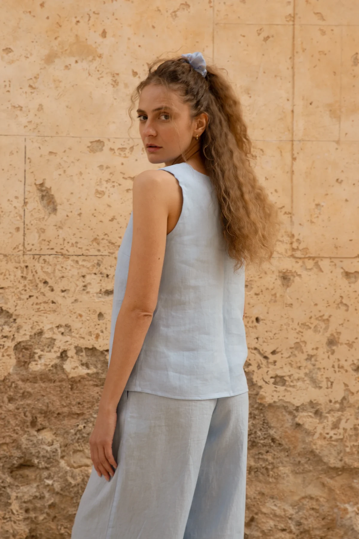 Lniana bluzka V Harmony - Sky Blue