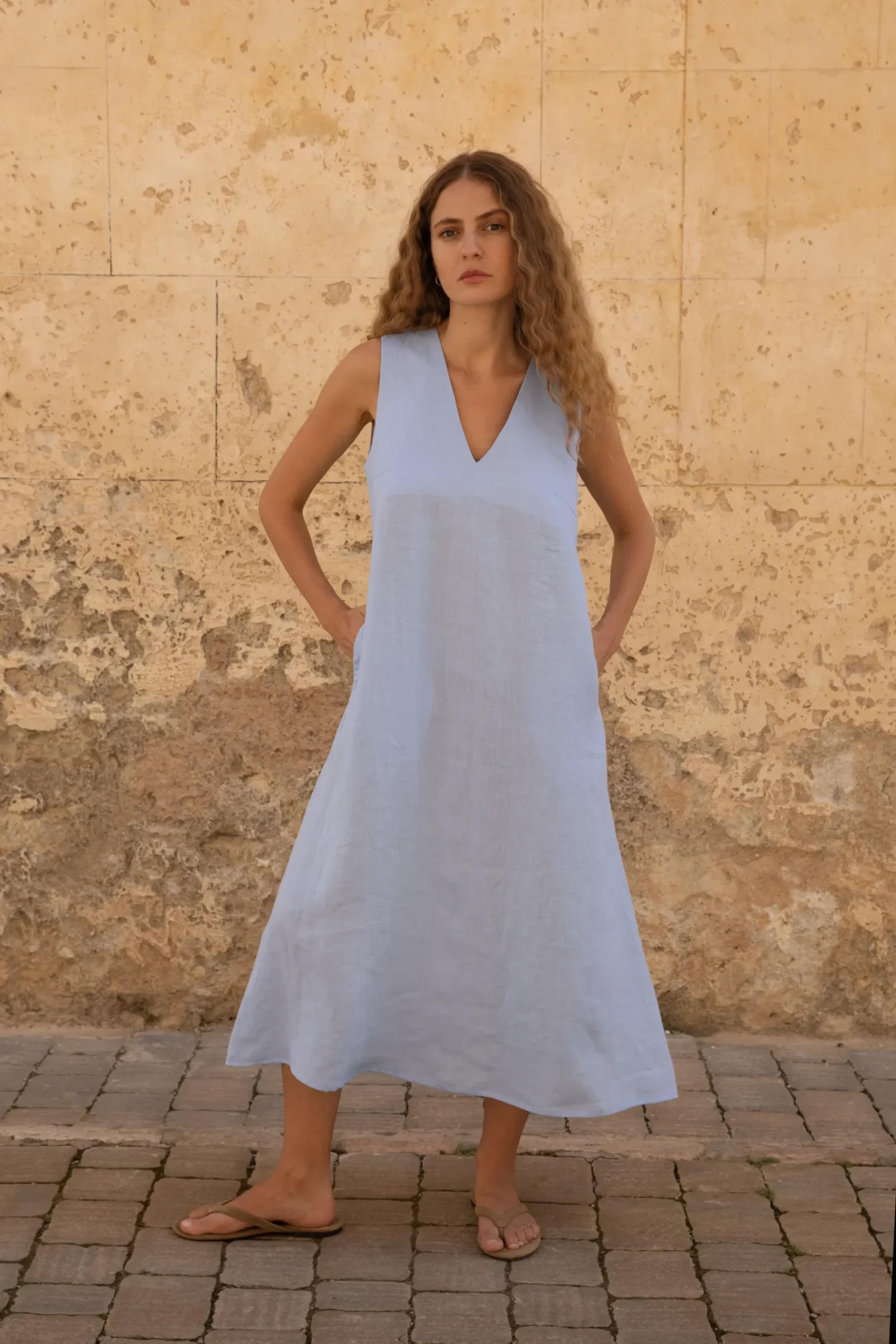 Lniana sukienka Midi V Harmony - Sky Blue