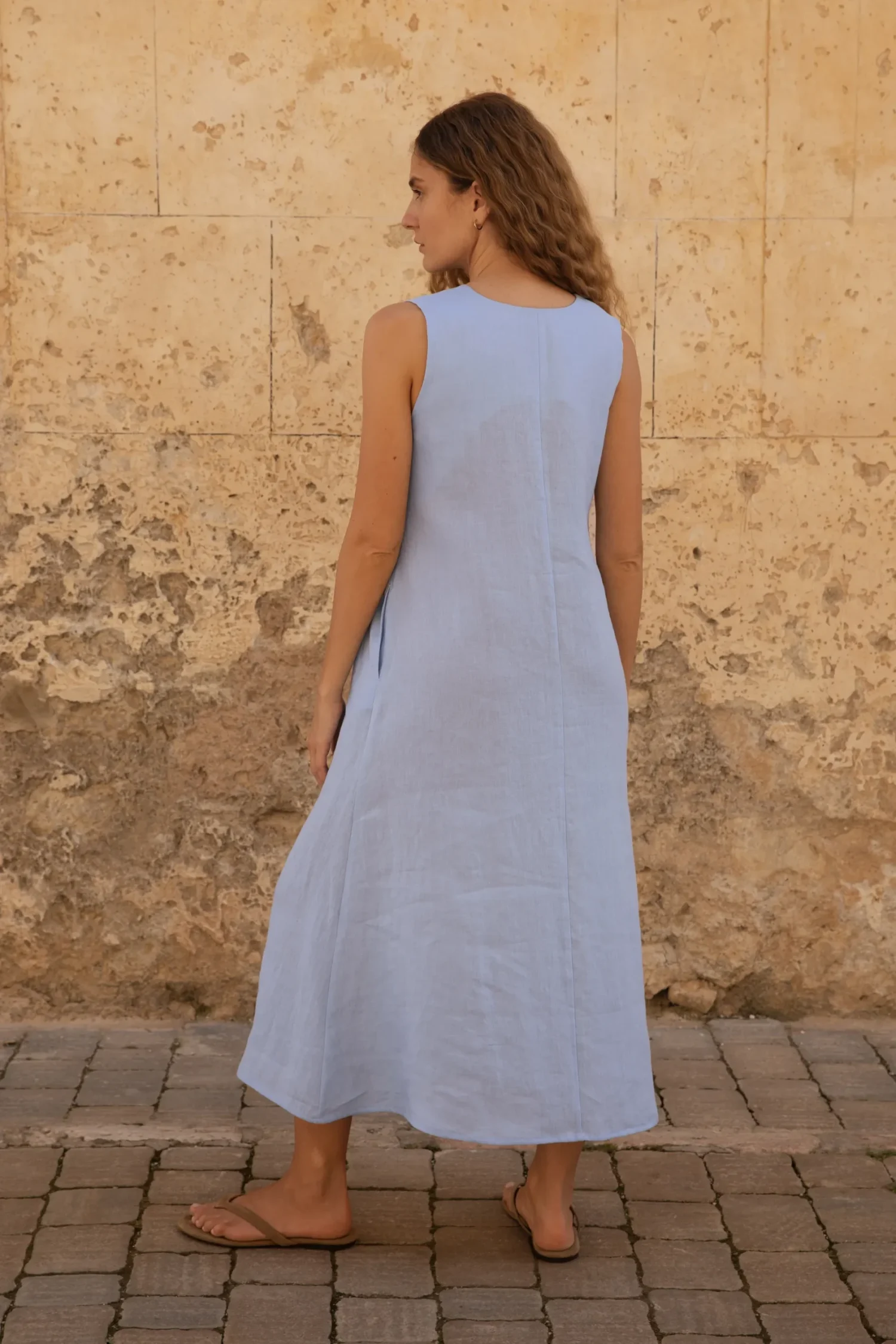 Lniana sukienka Midi V Harmony - Sky Blue