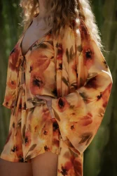 Kimono Muse - Sunset Bloom