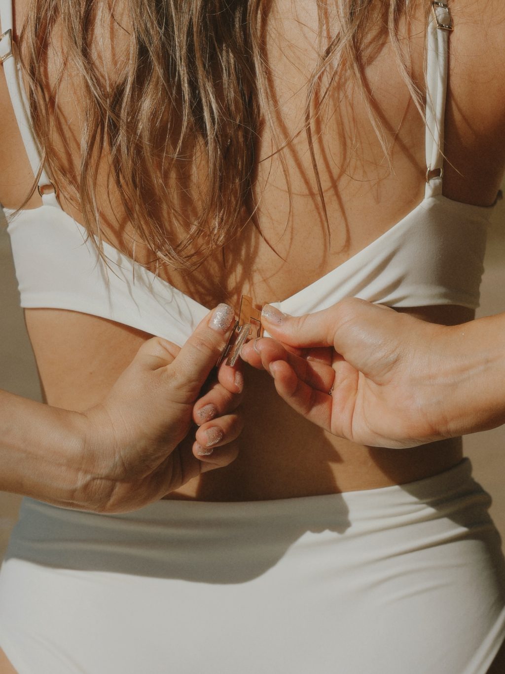 Instagram post from korneliarataj. This post is in position 0.